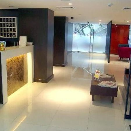 בנגקוק 24 Inn Hotel מראה חיצוני תמונה